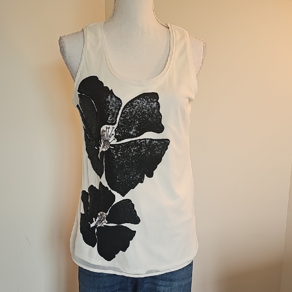 White House Black Market Cream and Black Floral Tank Top